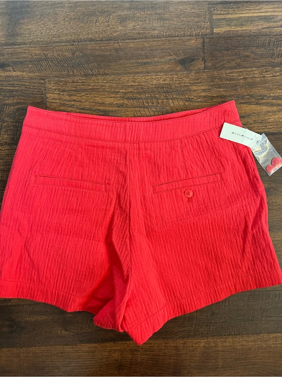 Maeve Pants - Maeve by Anthropologie Harlow Red Textured Shorts size 10 NWT